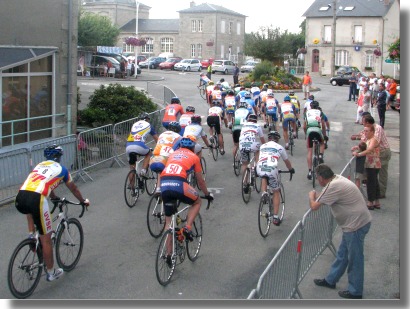 Dpart de la course de 1e et 2e catgorie
